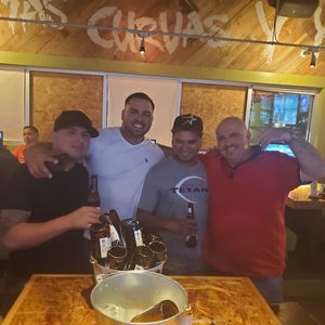 Meet your Posher, Beto